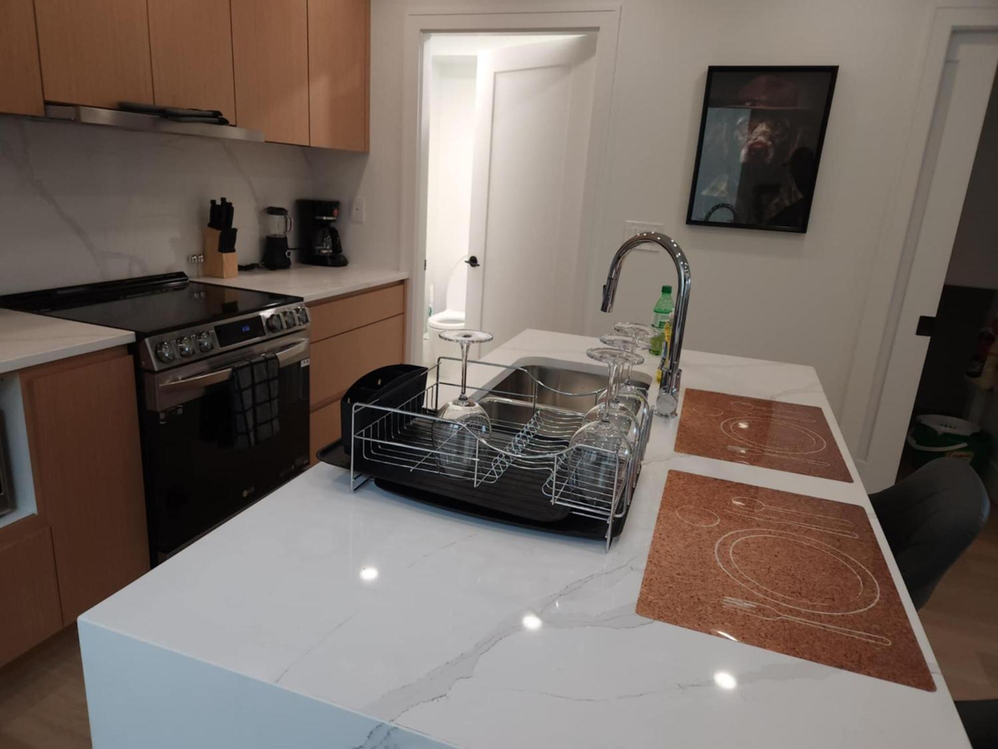 Signature Luxe Top-Floor Townhouse 2Br, 3Ba With Stunning Views Vancouver Kültér fotó